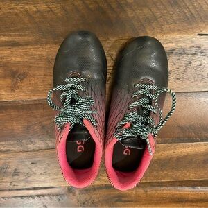 DSG sz 13 soccer cleats